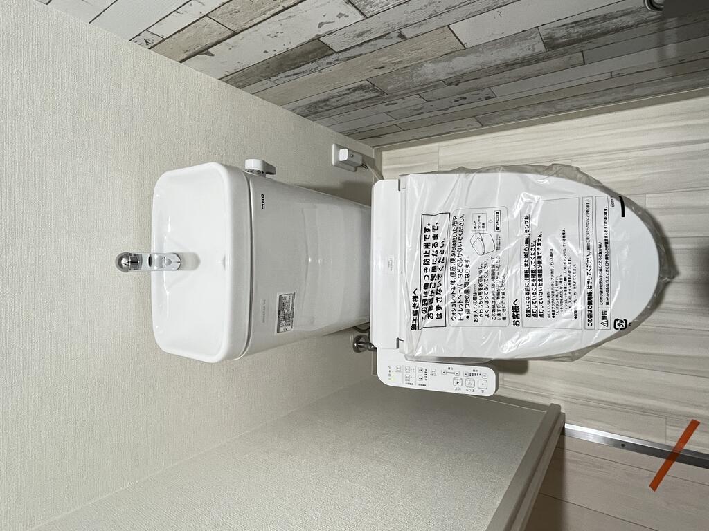 トイレ　同タイプ同モデルを使用