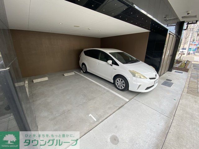 駐車場　駐車場