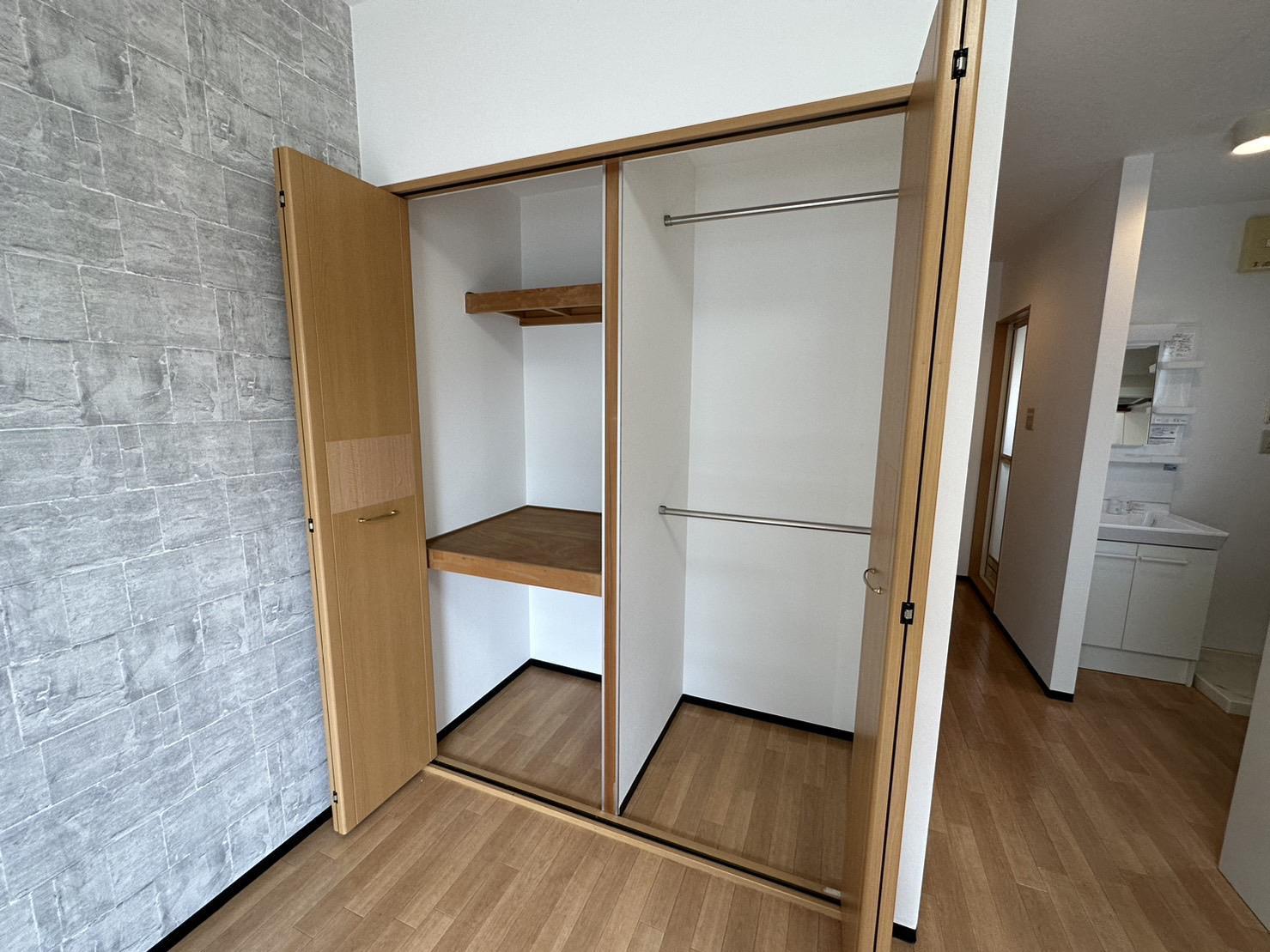 収納　用途に分けて収納できるクローゼット♪