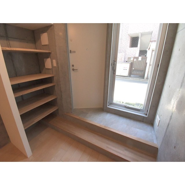 玄関　毎日通る玄関はこちらです