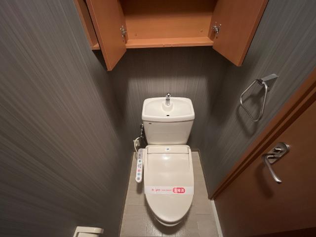 トイレ　シャワー付トイレ