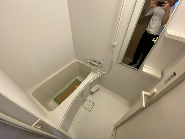 バス・シャワールーム　日々の疲れを癒すお風呂付です