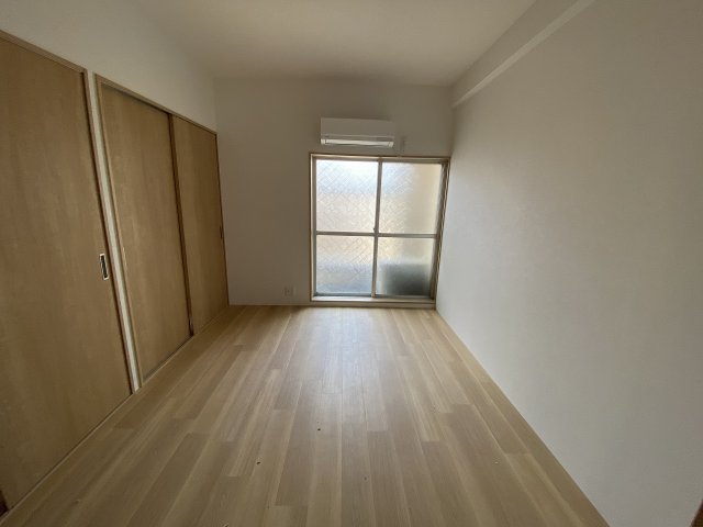 居室・リビング　居間です