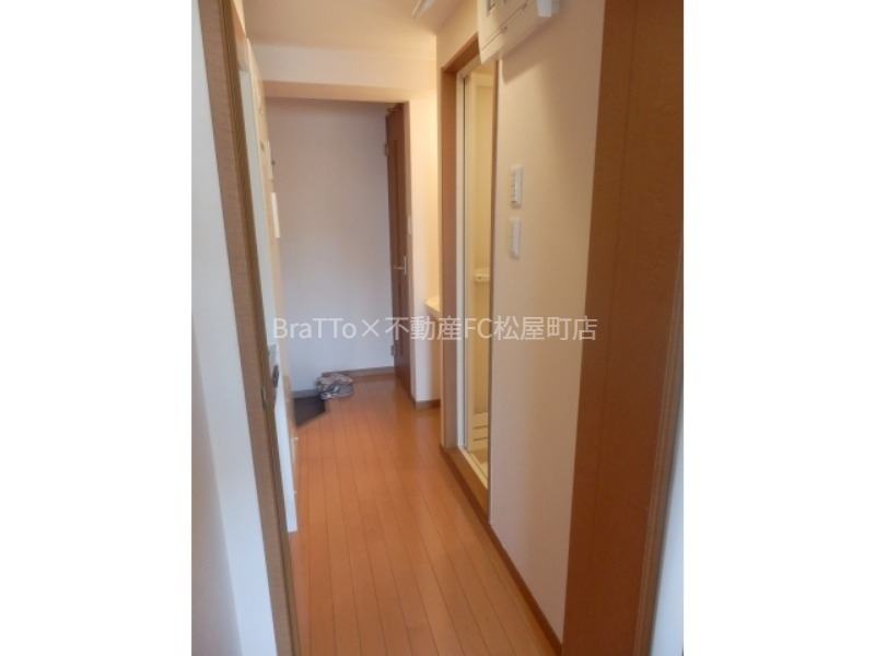 その他部屋・スペース　廊下