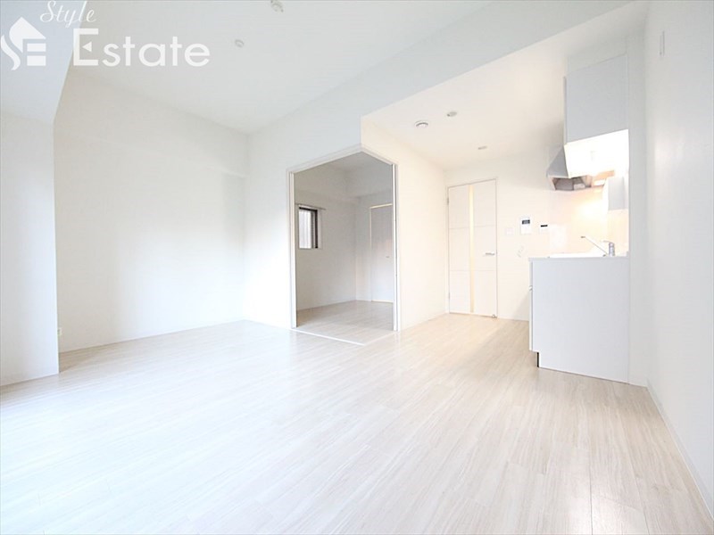 居室・リビング　内装