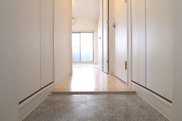 玄関　※別室の参考写真の為、現況優先です。