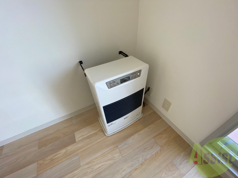 その他設備　灯油暖房です。札幌の寒い冬もこれで大丈夫！