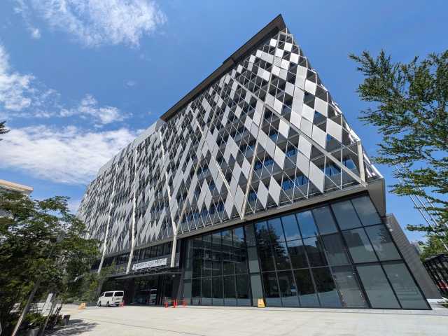 役所　中野区役所（役所）まで398m