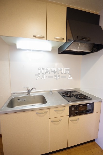 キッチン　収納豊富なシステムキッチン！