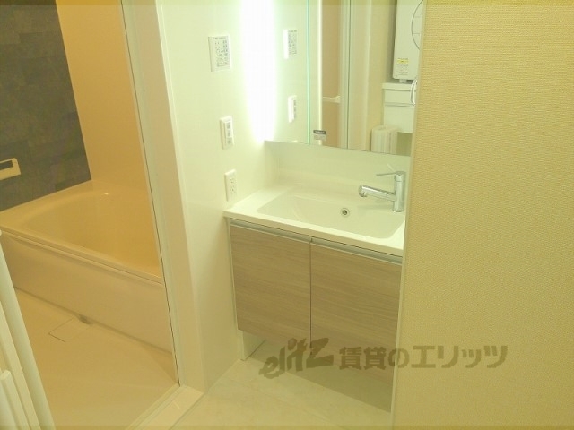 洗面設備　独立洗面台