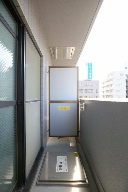 バルコニー　バルコニーがあります