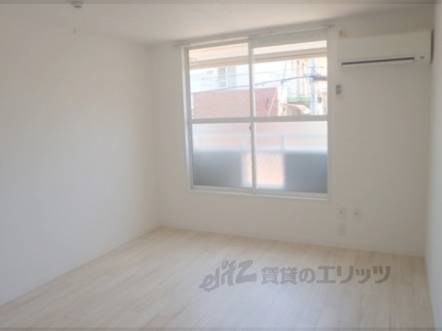 居室・リビング　居室