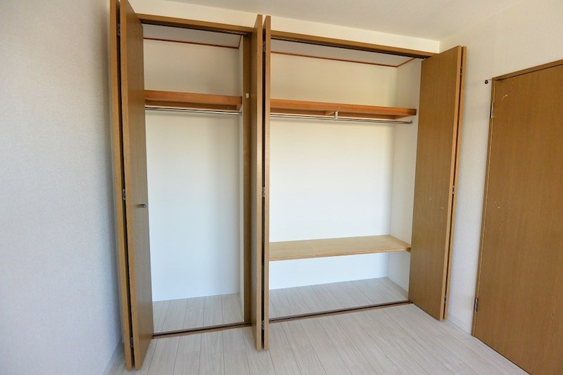 収納　洋室4.4帖収納