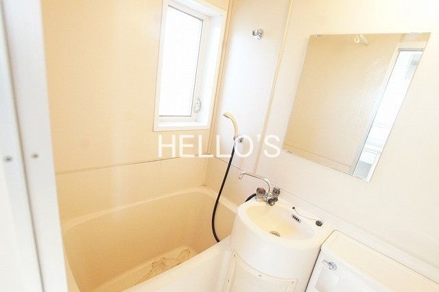 バス・シャワールーム　～バスルーム～