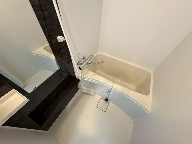 バス・シャワールーム　お風呂で日々の疲れを落としましょう