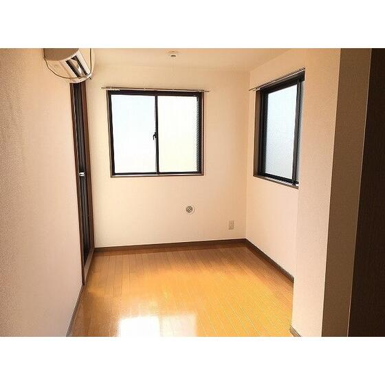 居室・リビング　洋室