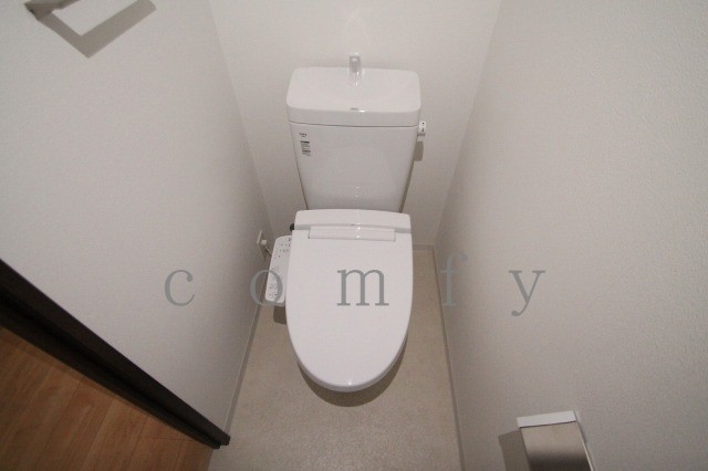 トイレ　ウォシュレット付きトイレ