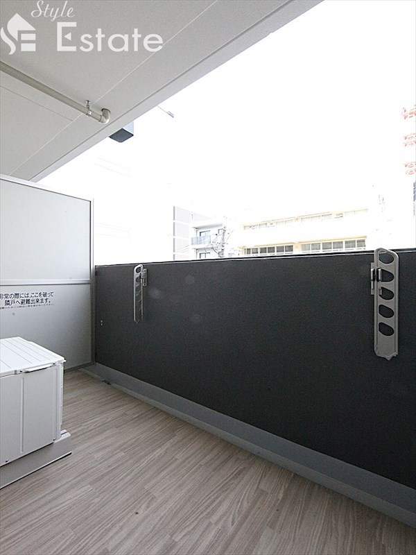 バルコニー　バルコニー