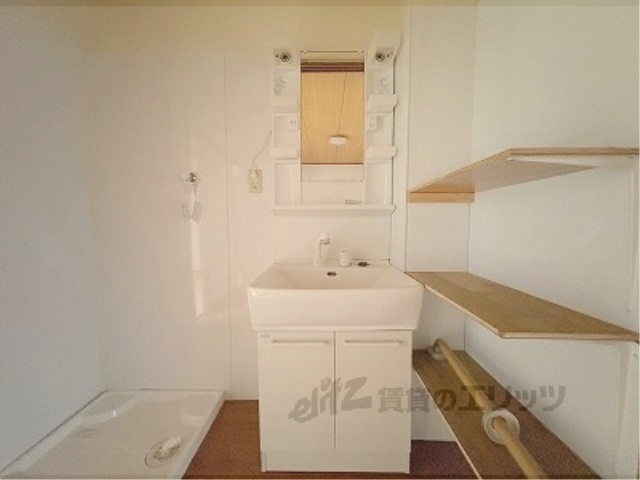 洗面設備　独立洗面台