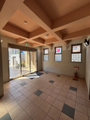 ロビー　ゆとりのあるロビーです