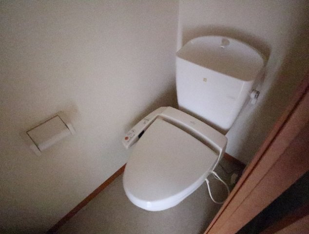 トイレ　シンプルで使いやすいトイレです