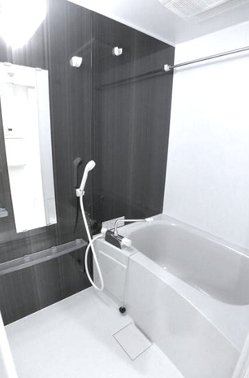 バス・シャワールーム　風呂