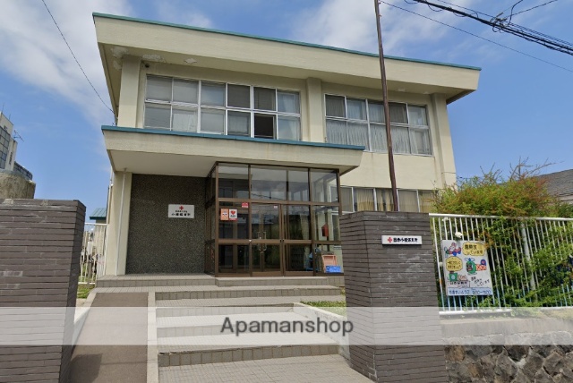 幼稚園・保育園　日本赤十字社小樽保育所（幼稚園・保育園）まで204m