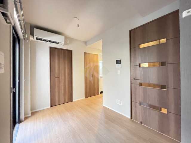 居室・リビング　ROYJENT SUGAMO EAST