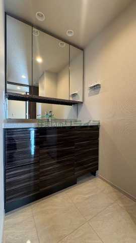 洗面設備　別部屋参考