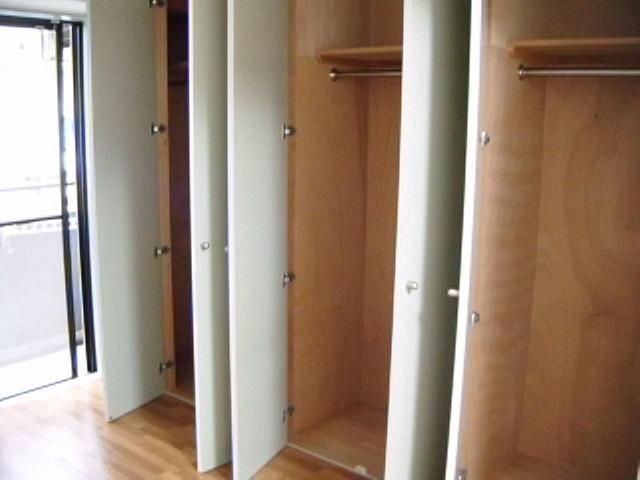 収納　クローゼット