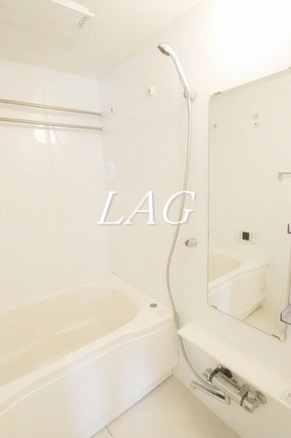 バス・シャワールーム　お風呂です。