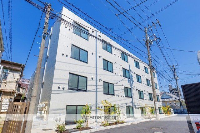 Aglaia 新宿横寺町の外観写真