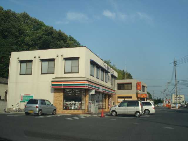 コンビニ　セブンイレブン 倉敷市役所東店（コンビニ）まで382m