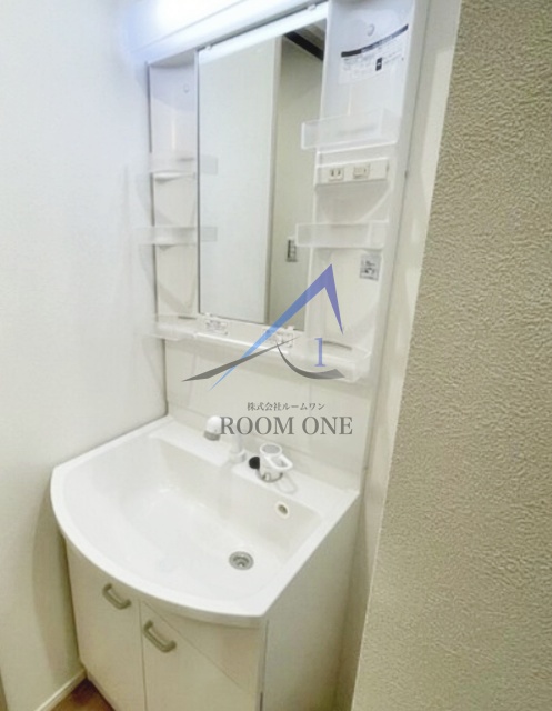 洗面設備　洗面台です。