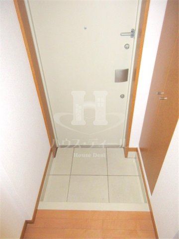 玄関　別号室参考写真です