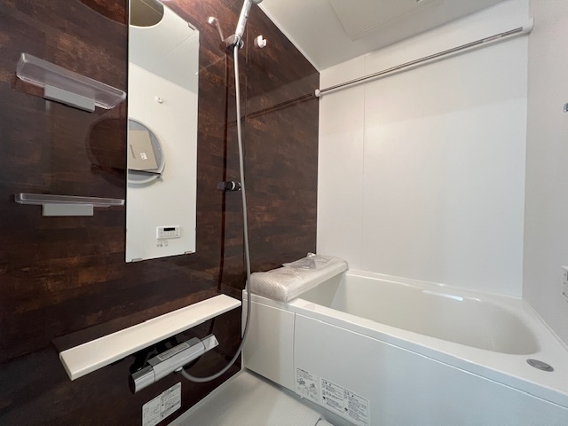 バス・シャワールーム　同施工新築参考画像