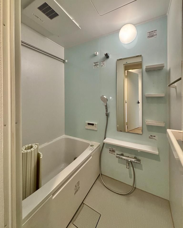 バス・シャワールーム