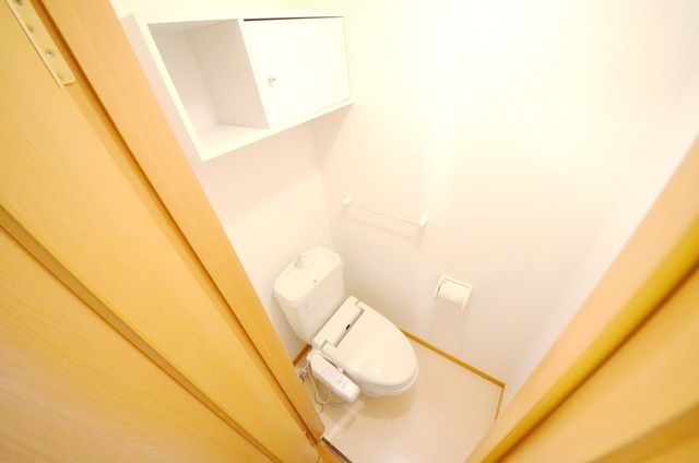 トイレ　※同タイプによるイメージです。