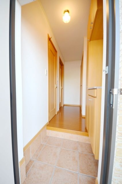 玄関　※同タイプによるイメージです。