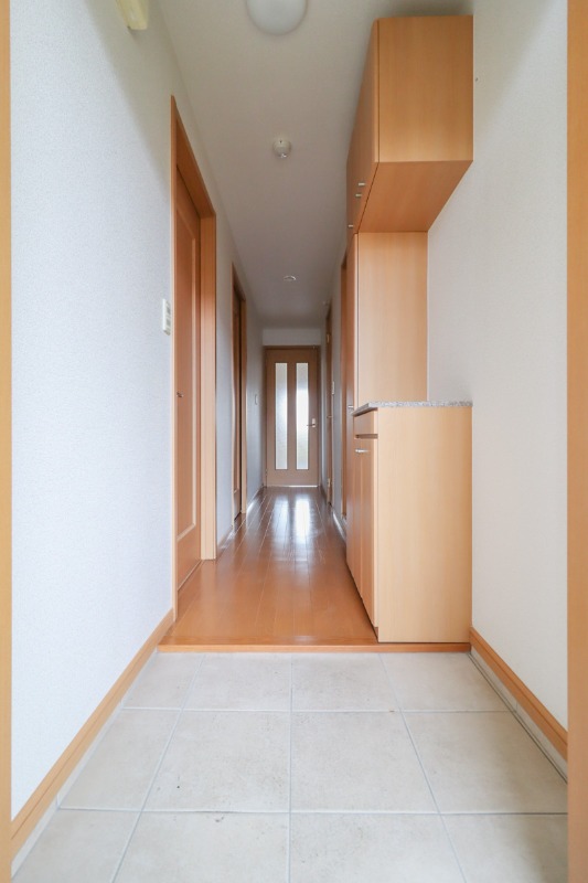 玄関　図面と現状に相違がある場合には現状を優先