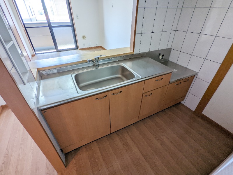 キッチン　図面と現状に相違がある場合には現状を優先