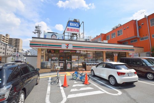 コンビニ　セブンイレブン 大阪諏訪4丁目店（コンビニ）まで198m