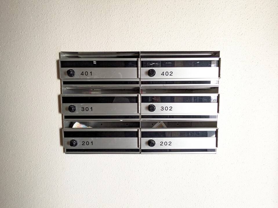 エントランス　メールBOX