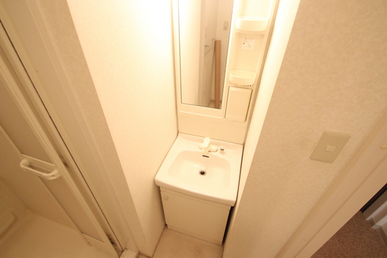 洗面設備　※別部屋の写真です