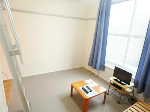 その他部屋・スペース　陽の差し込む明るいお部屋