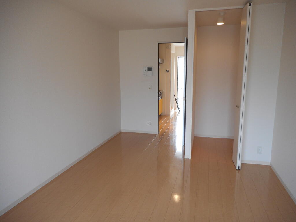 居室・リビング　居室1