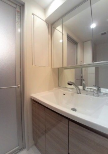 洗面設備　☆嬉しい独立洗面台☆