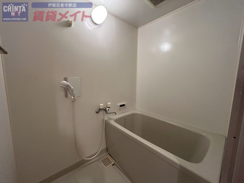 バス・シャワールーム　同型参考写真