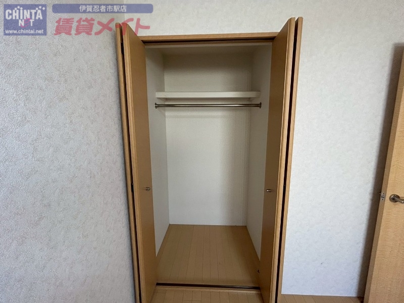 収納　同型参考写真
