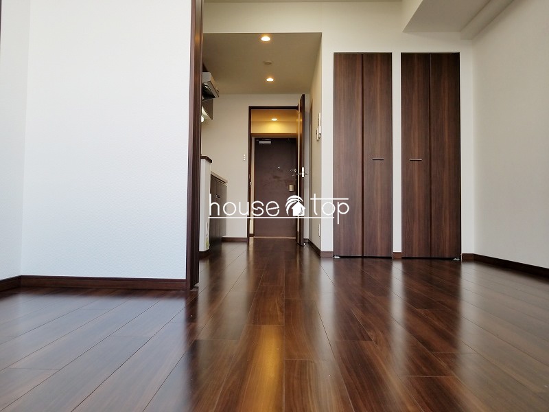 その他部屋・スペース　ダイニングの扉を開けておくと、広いお部屋になりますよ♪